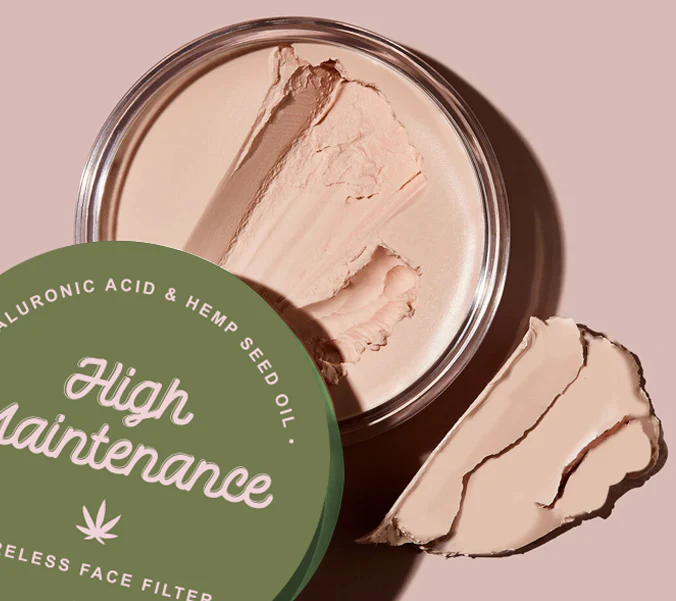 Maquillaje en Pasta High Maintenance ITALIA