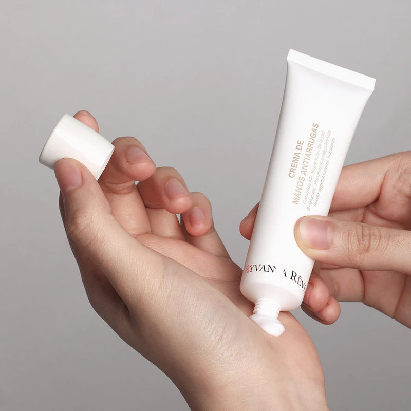 AYVANNA REVER-CREMA DE MANOS ANTIARRUGAS